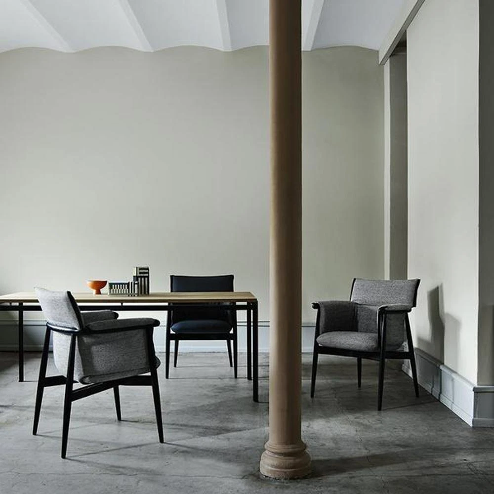 E005 Embrace Chair 8 E005 Embrace Chair - Image 6