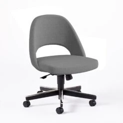 Saarinen Executive Armless Chair With Swivel Base 23 Saarinen Executive Armless Chair With Swivel Base -Chair Store Saarinen Executive Armless Chair with Swivel Base 2