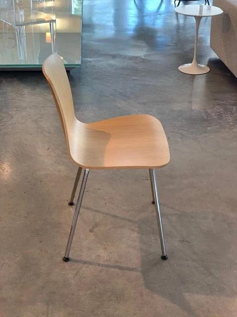 Vitra HAL Ply Wood Chair With Metal Legs ***Floor Sample **** 5 Vitra HAL Ply Wood Chair With Metal Legs ***Floor Sample **** - Image 3